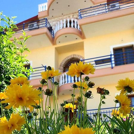 Vila Laura Pasha Villa Ksamil Bagian luar foto