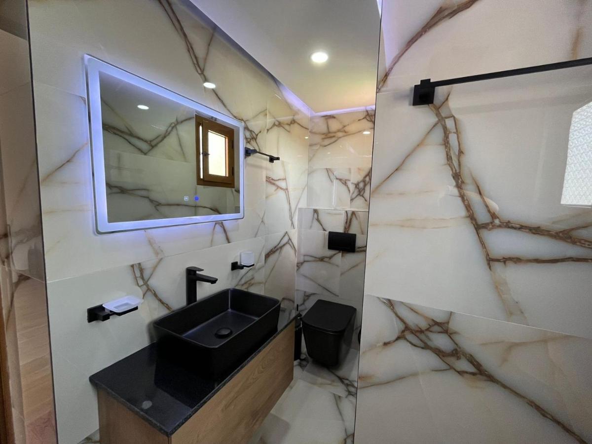 Vila Laura Pasha Villa Ksamil Bagian luar foto