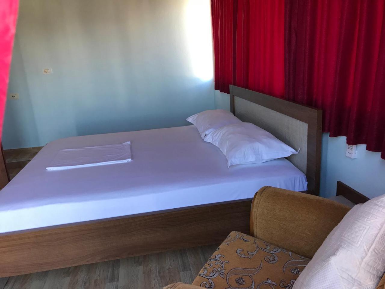Vila Laura Pasha Villa Ksamil Bagian luar foto