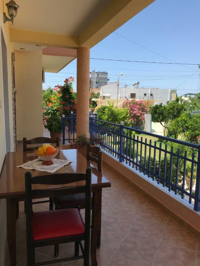 Vila Laura Pasha Villa Ksamil Bagian luar foto